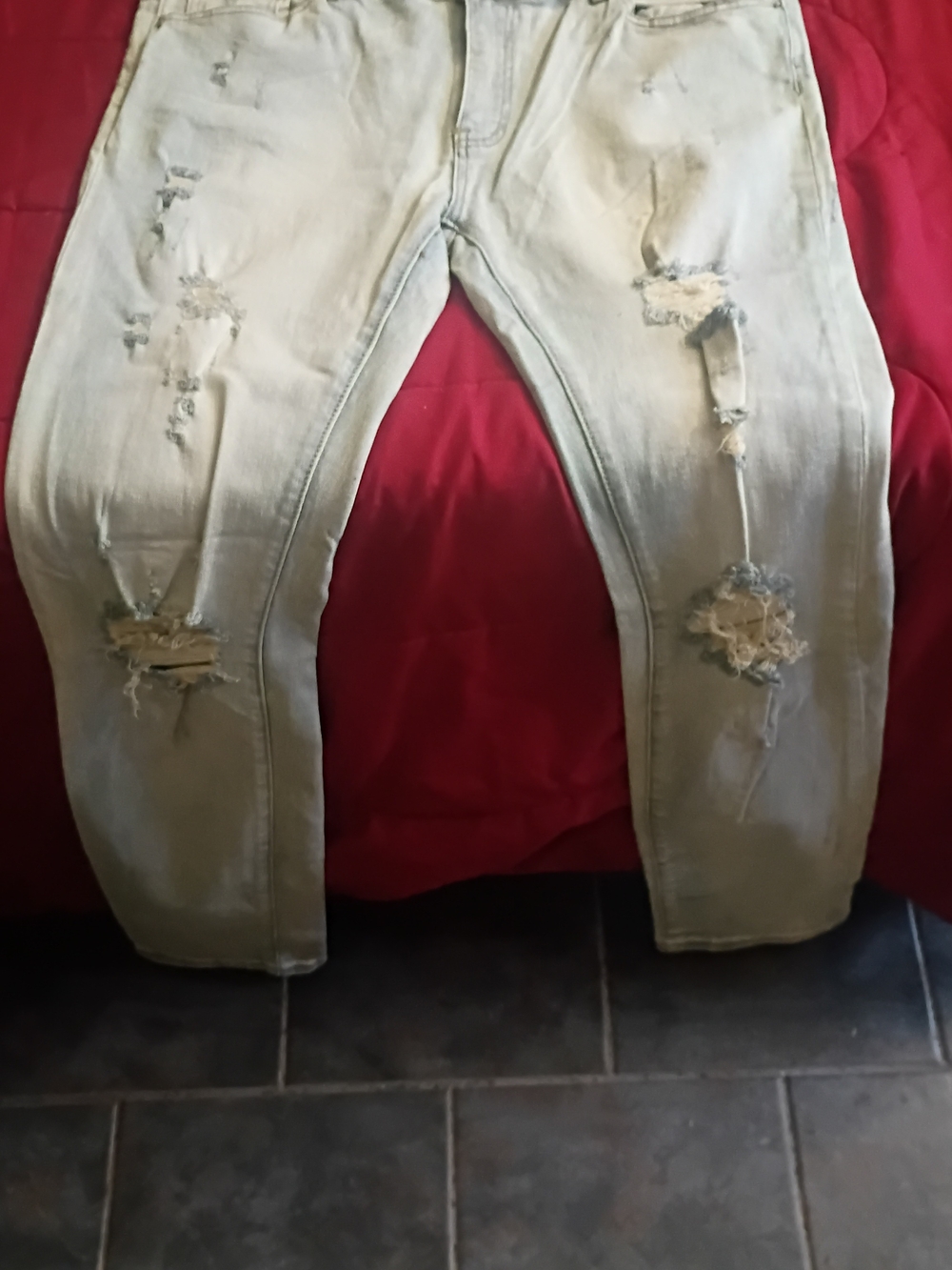 MNML Beige Light Wash Denim Jeans